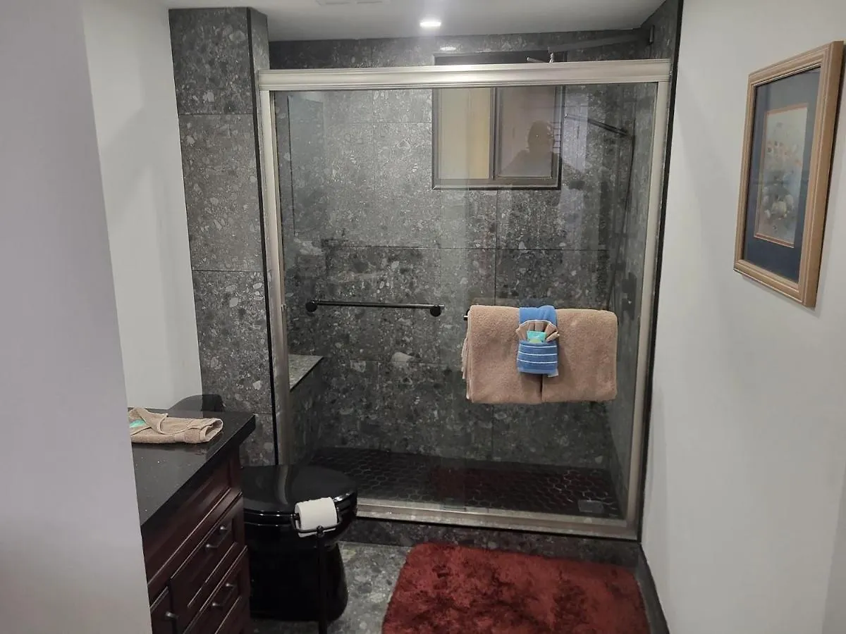 Beautifully Renovated Summer Of 2020 Come And Enjoy This Lovely Unit Key West